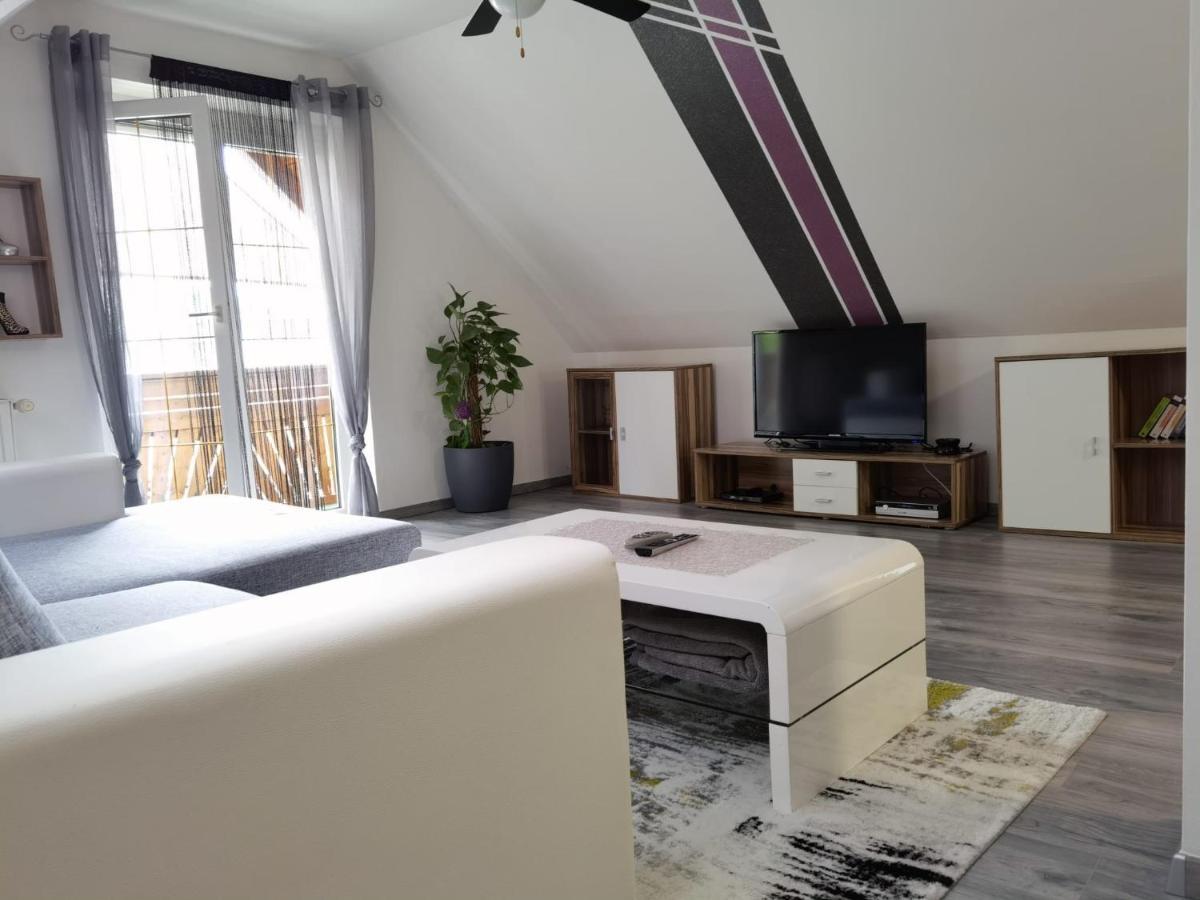 Ferienwohnung Eckberger Weinstrasse 139 Гамлиц Экстерьер фото